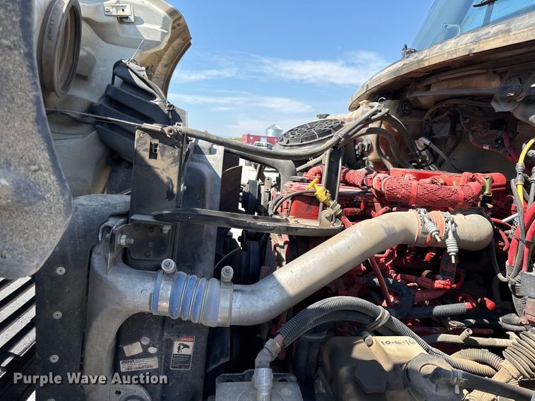 image for item DY8293 2013 Freightliner Business Class M2 digger derrick truck