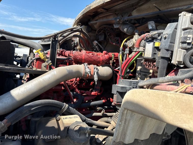 image for item DY8293 2013 Freightliner Business Class M2 digger derrick truck