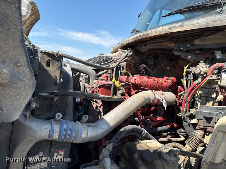 image for item DY8293 2013 Freightliner Business Class M2 digger derrick truck