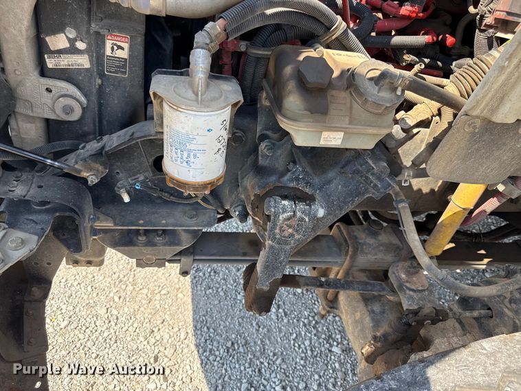 image for item DY8293 2013 Freightliner Business Class M2 digger derrick truck