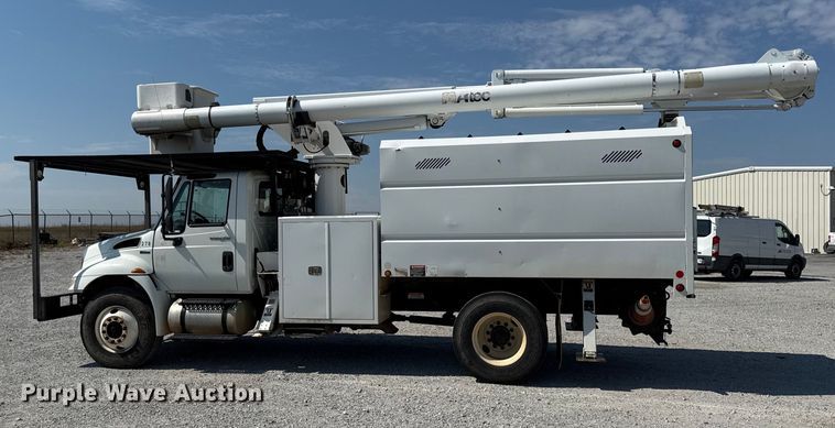 image for item DY8294 2013 International 4300 forestry bucket truck