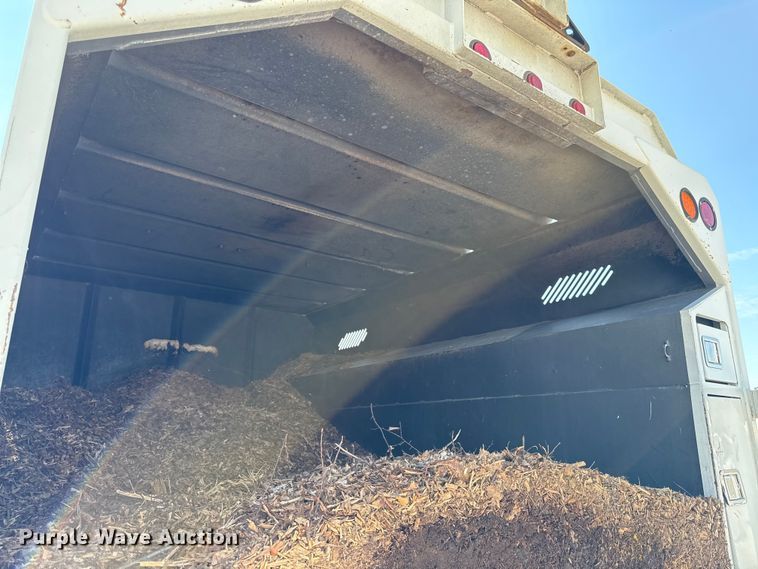 image for item DY8294 2013 International 4300 forestry bucket truck