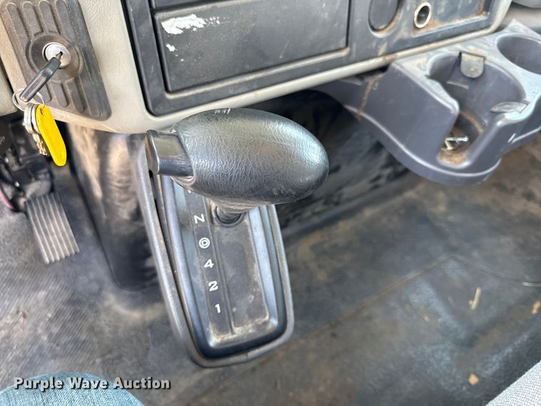 image for item DY8294 2013 International 4300 forestry bucket truck