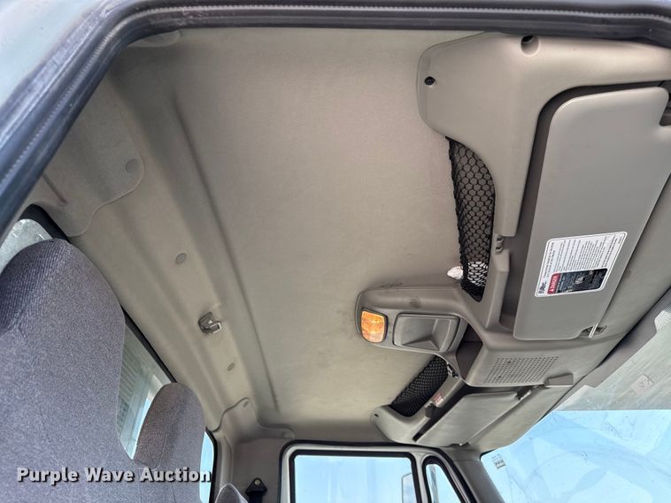 image for item DY8294 2013 International 4300 forestry bucket truck