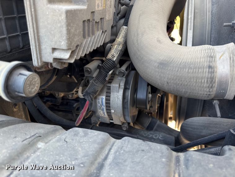 image for item DY8294 2013 International 4300 forestry bucket truck