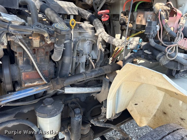 image for item DY8294 2013 International 4300 forestry bucket truck