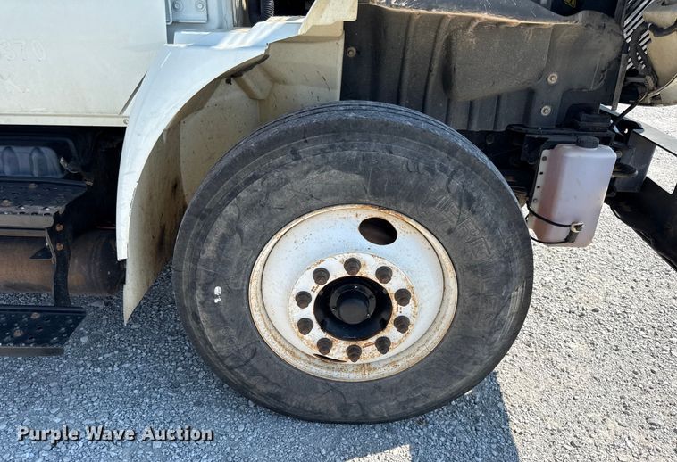 image for item DY8294 2013 International 4300 forestry bucket truck