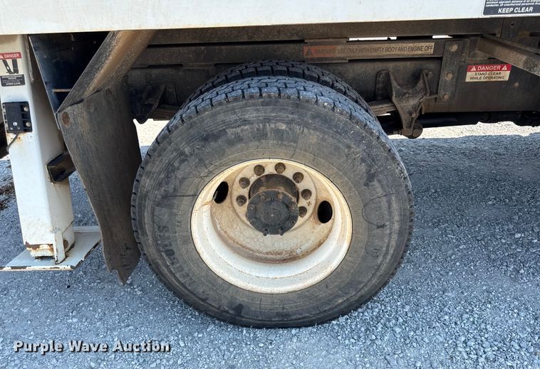 image for item DY8294 2013 International 4300 forestry bucket truck