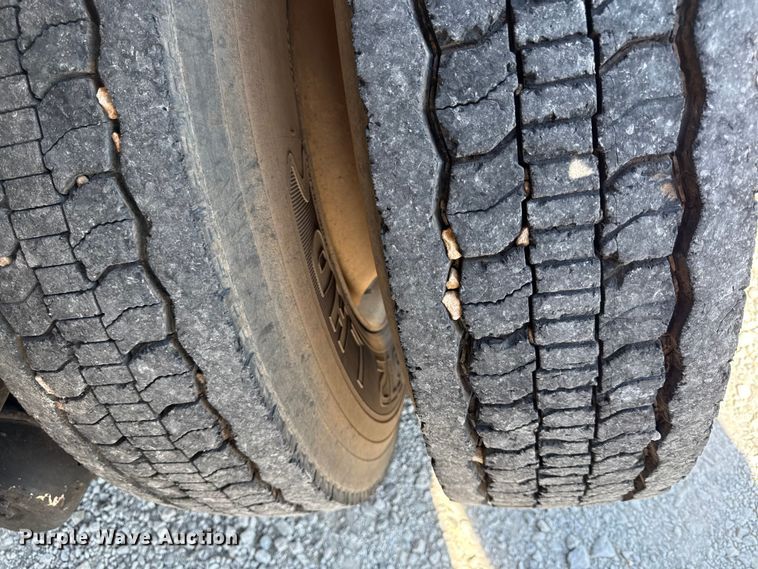 image for item DY8294 2013 International 4300 forestry bucket truck