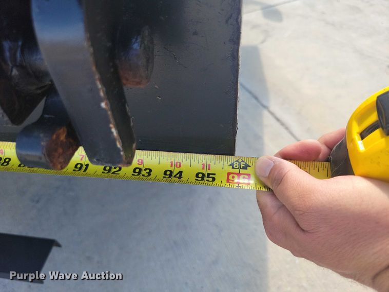 image for item DZ6730 2016 RAM 4500 dump truck