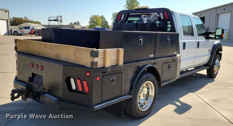 image for item DZ6731 2016 Ford F550 Super Duty utility / service truck