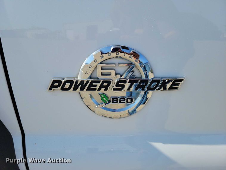 image for item DZ6731 2016 Ford F550 Super Duty utility / service truck