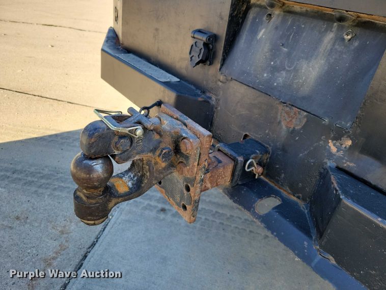 image for item DZ6731 2016 Ford F550 Super Duty utility / service truck