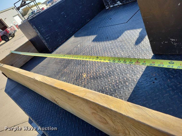 image for item DZ6731 2016 Ford F550 Super Duty utility / service truck