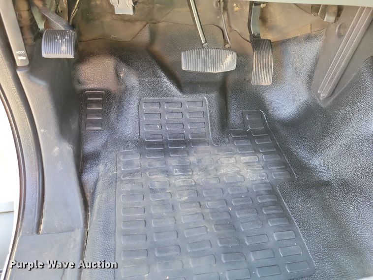 image for item DZ6731 2016 Ford F550 Super Duty utility / service truck