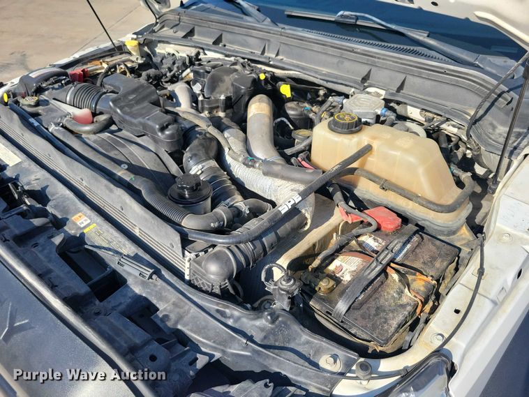 image for item DZ6731 2016 Ford F550 Super Duty utility / service truck