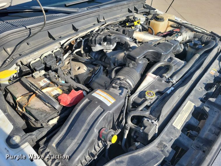 image for item DZ6731 2016 Ford F550 Super Duty utility / service truck