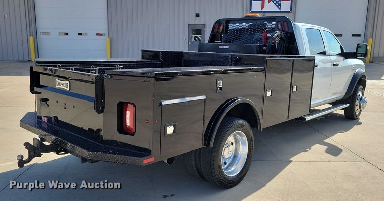 image for item DZ6732 2023 RAM 5500 utility / service truck