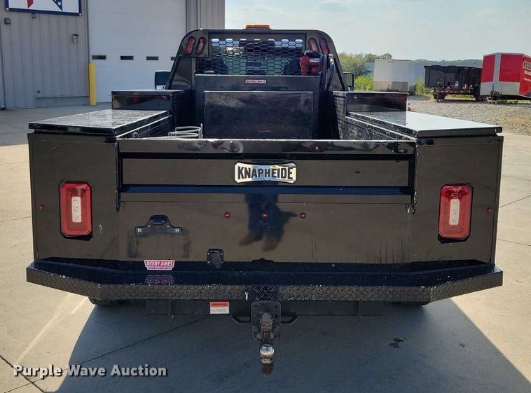 image for item DZ6732 2023 RAM 5500 utility / service truck