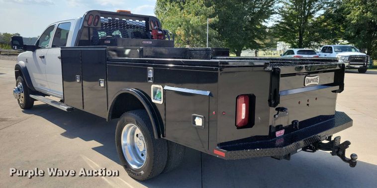 image for item DZ6732 2023 RAM 5500 utility / service truck