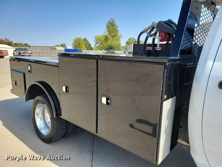 image for item DZ6732 2023 RAM 5500 utility / service truck