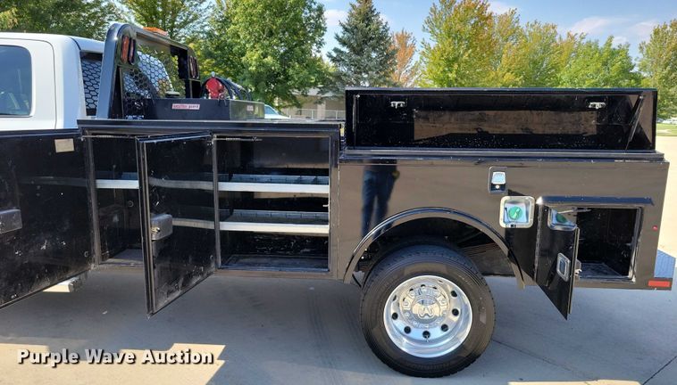 image for item DZ6732 2023 RAM 5500 utility / service truck