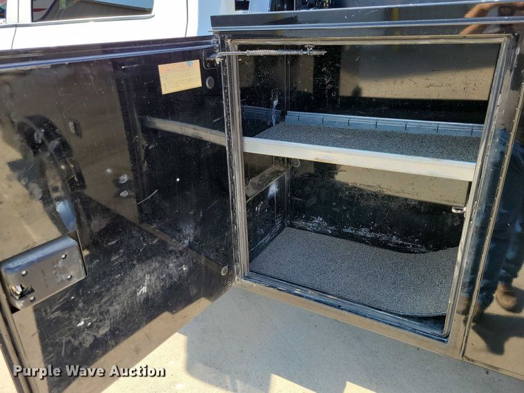 image for item DZ6732 2023 RAM 5500 utility / service truck