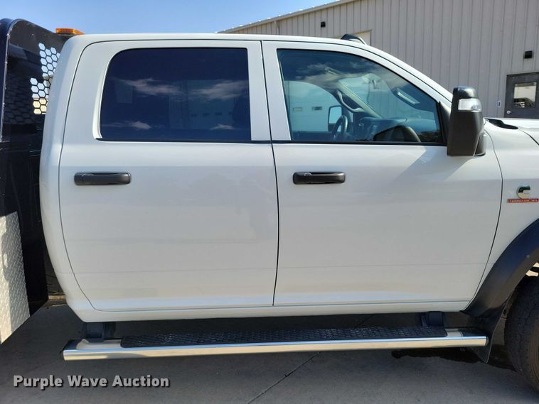 image for item DZ6732 2023 RAM 5500 utility / service truck