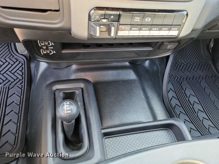 image for item DZ6732 2023 RAM 5500 utility / service truck