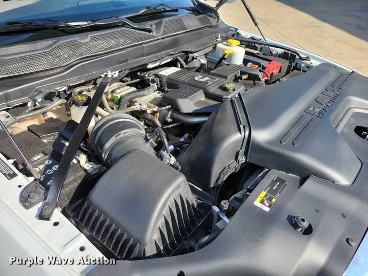 image for item DZ6732 2023 RAM 5500 utility / service truck