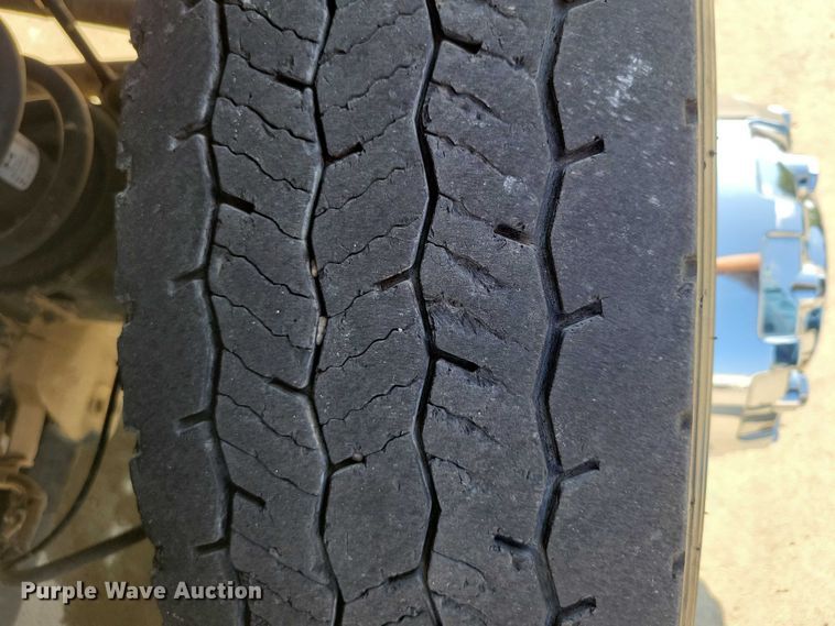 image for item DZ6732 2023 RAM 5500 utility / service truck