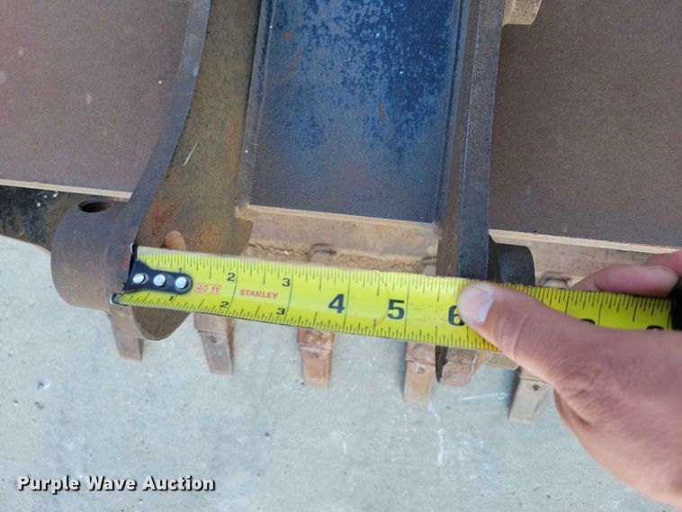 image for item DZ6733 (2) WB excavator buckets