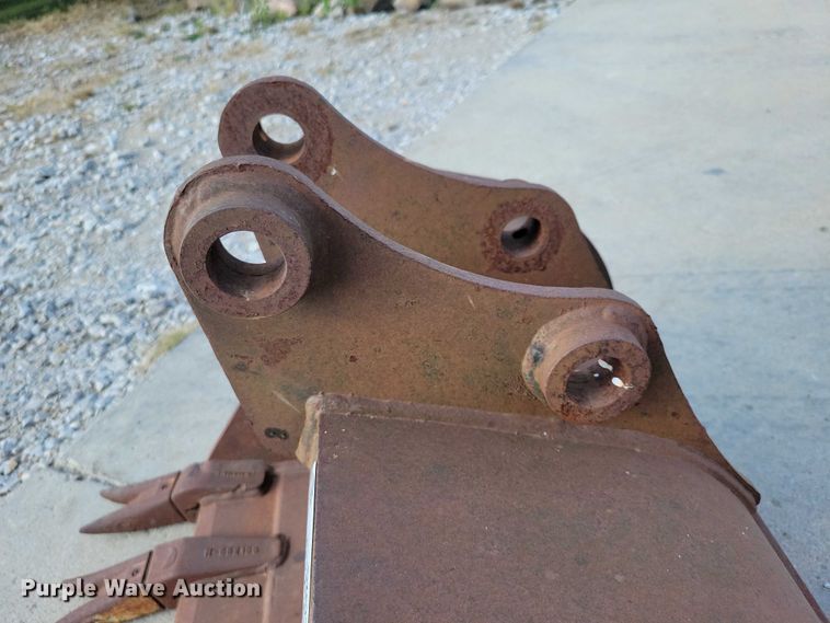 image for item DZ6733 (2) WB excavator buckets