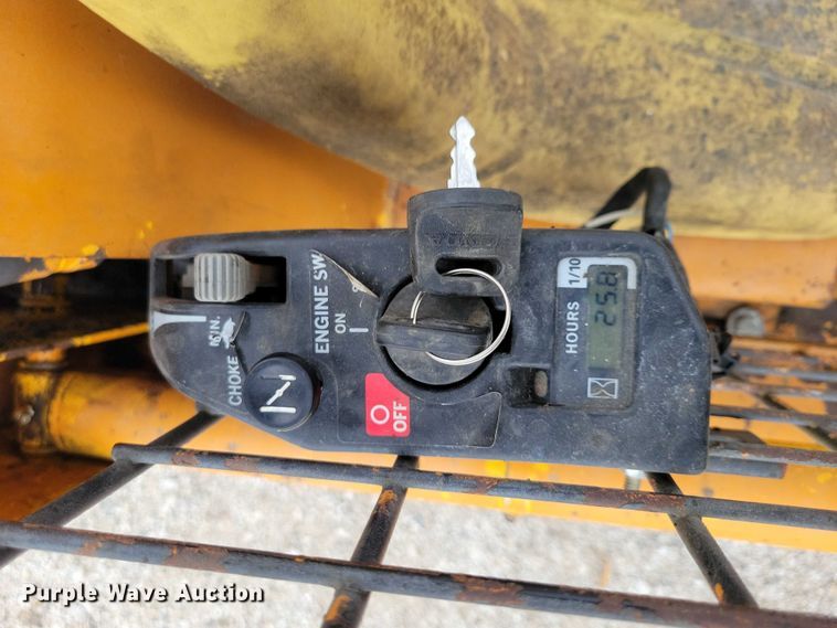 image for item DZ6748 1973 Case 1816 skid steer loader