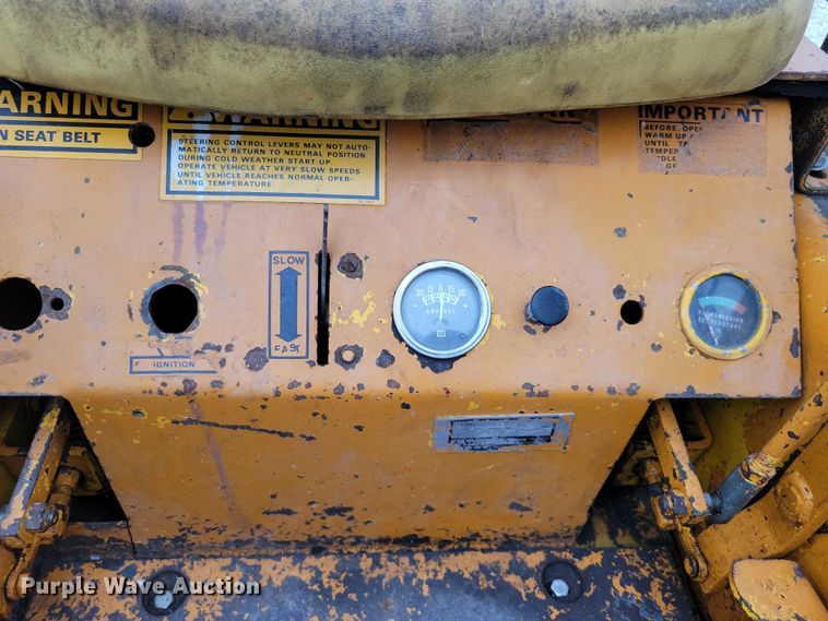 image for item DZ6748 1973 Case 1816 skid steer loader