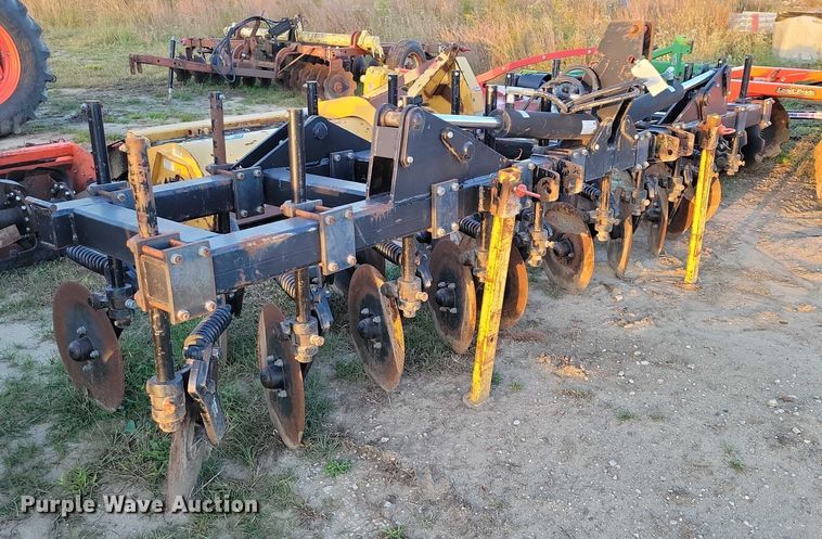 image for item EA2502 Yetter straw crimper/disk