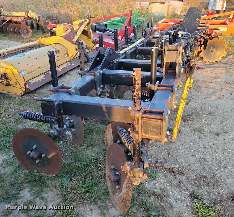 image for item EA2502 Yetter straw crimper/disk