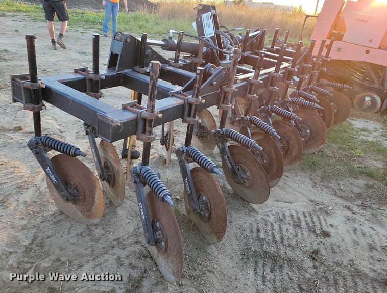 image for item EA2502 Yetter straw crimper/disk