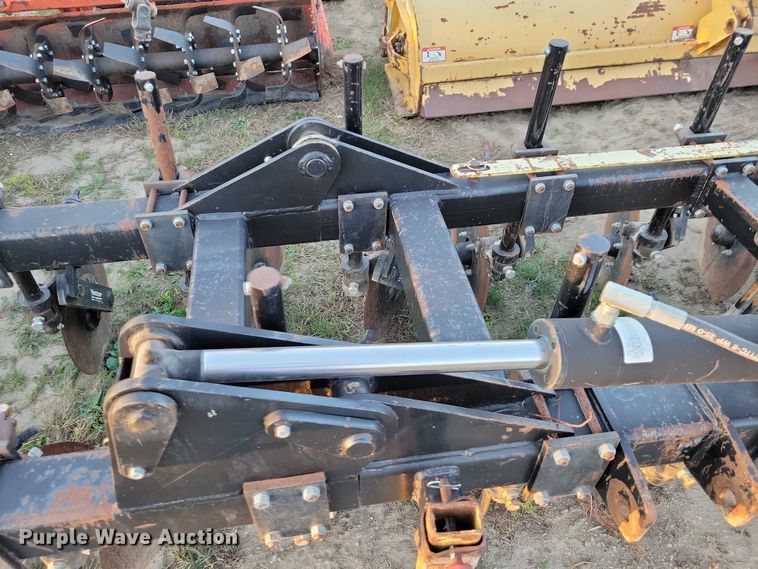 image for item EA2502 Yetter straw crimper/disk