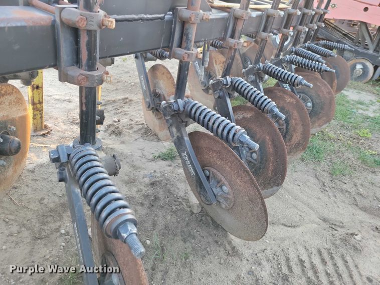 image for item EA2502 Yetter straw crimper/disk