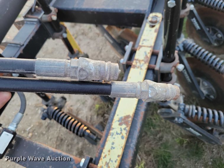 image for item EA2502 Yetter straw crimper/disk