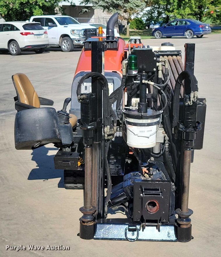 image for item EA2604 Ditch Witch JT9 directional boring unit with trailer