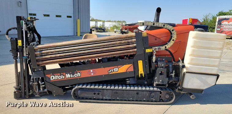 image for item EA2604 Ditch Witch JT9 directional boring unit with trailer
