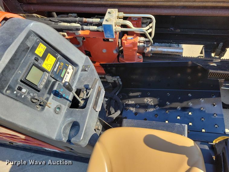 image for item EA2604 Ditch Witch JT9 directional boring unit with trailer