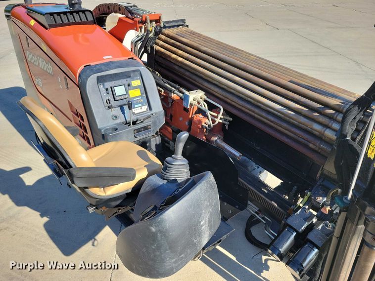 image for item EA2604 Ditch Witch JT9 directional boring unit with trailer