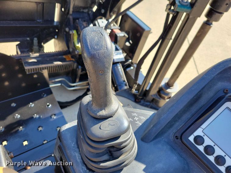 image for item EA2604 Ditch Witch JT9 directional boring unit with trailer