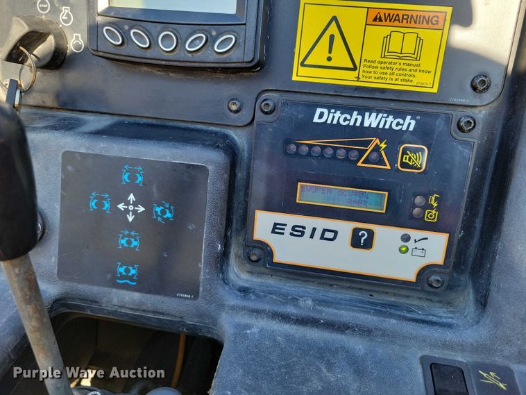 image for item EA2604 Ditch Witch JT9 directional boring unit with trailer