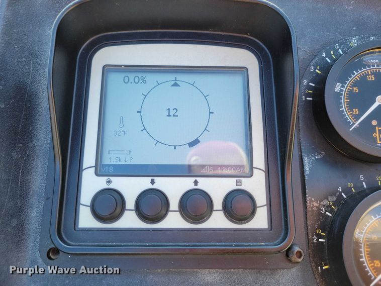 image for item EA2604 Ditch Witch JT9 directional boring unit with trailer