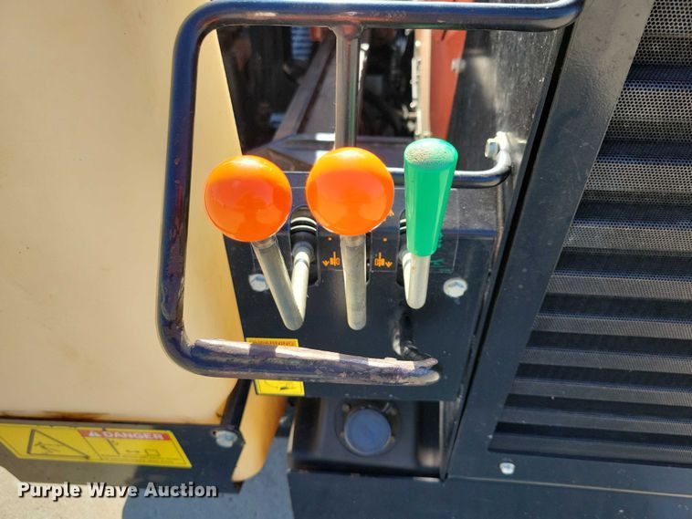 image for item EA2604 Ditch Witch JT9 directional boring unit with trailer