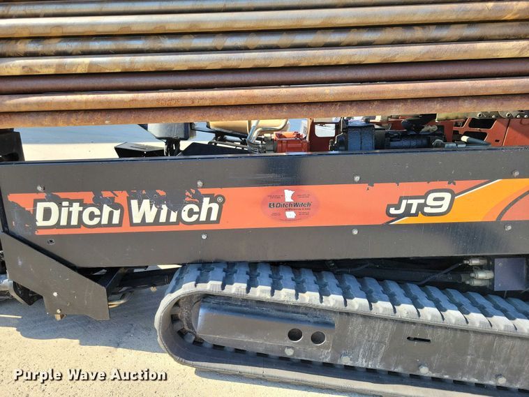 image for item EA2604 Ditch Witch JT9 directional boring unit with trailer